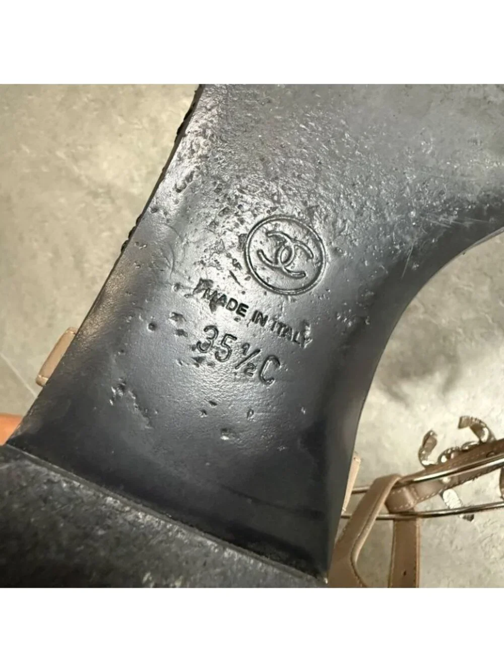 Chanel Thong Sandals Quilted Coco Mark Flat Shoes Black Beige Silver - Picture 10 of 10